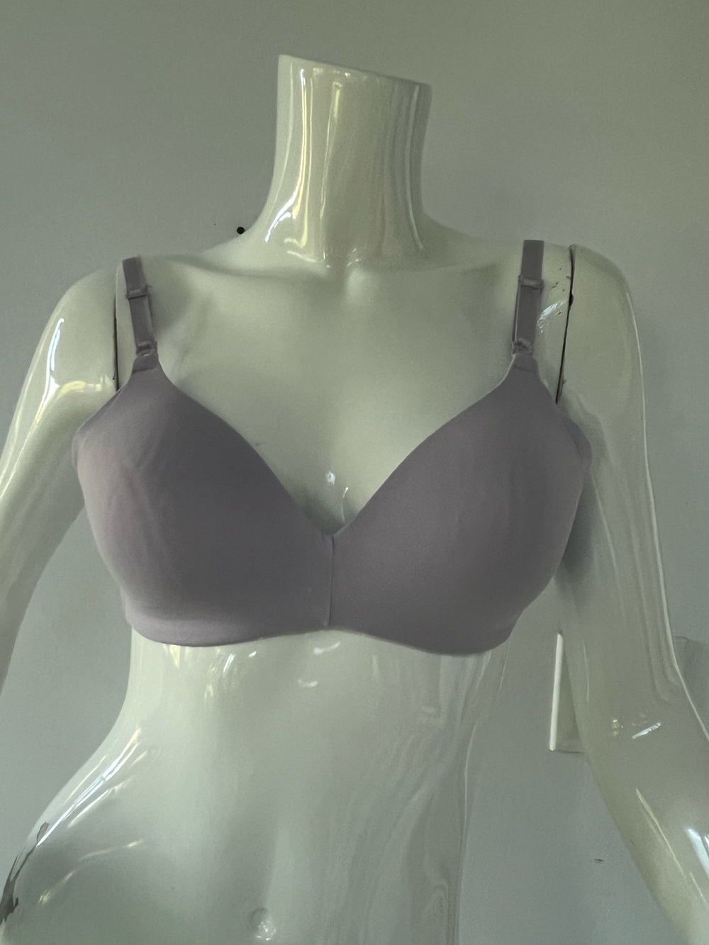 Warner's No Side Effects Wireless Bra. Lavender 34B feminine
